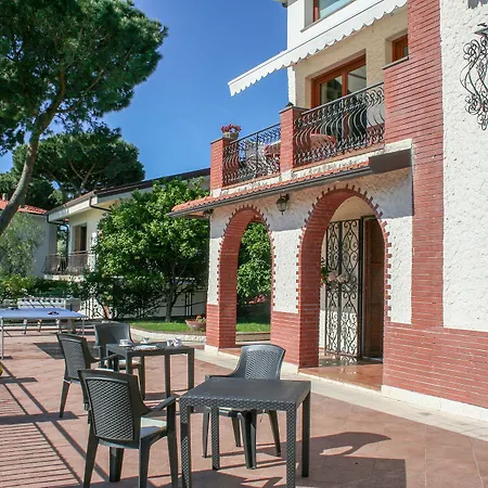 La Dolce Bed & Breakfast