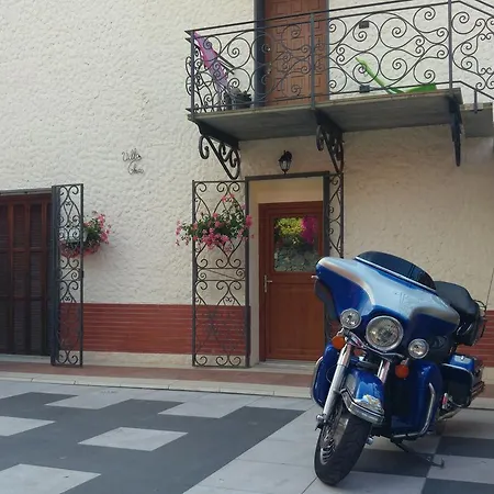 La Dolce Bed & Breakfast